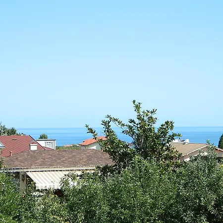 Vila Denica *