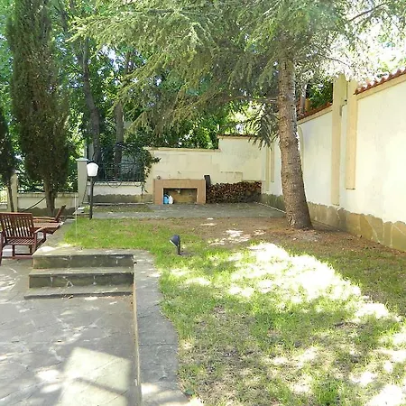 Vila Denica بيت للعطل